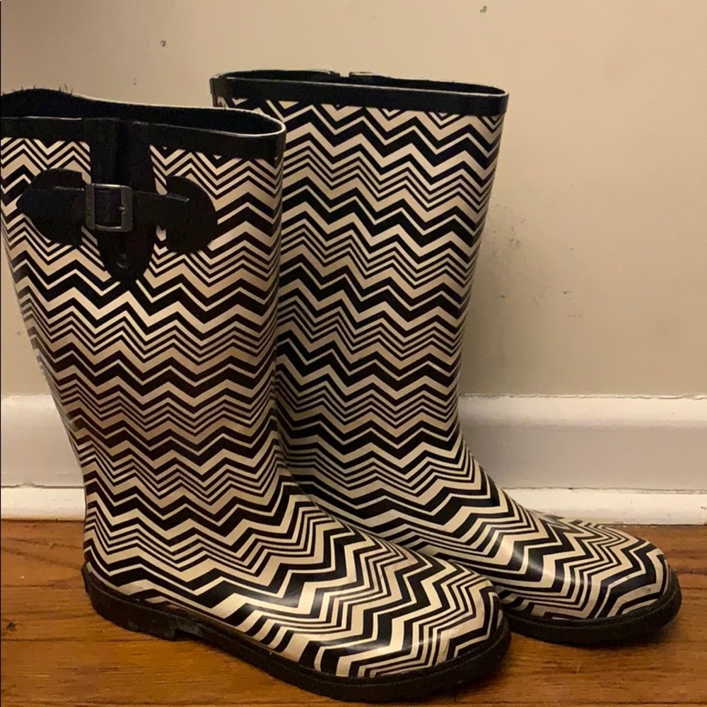 Dirty Laundry Wide-Fit Rain Boots